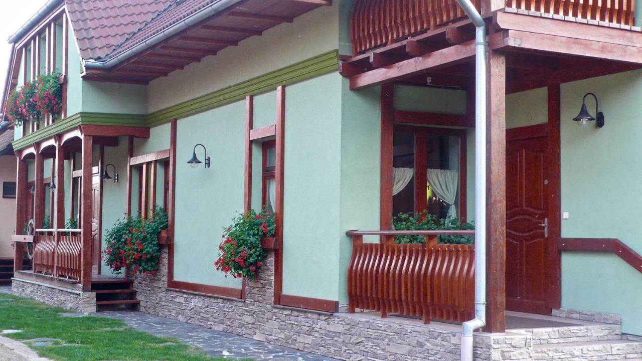 Holiday Resort Svarny روجومبيروك المظهر الخارجي الصورة