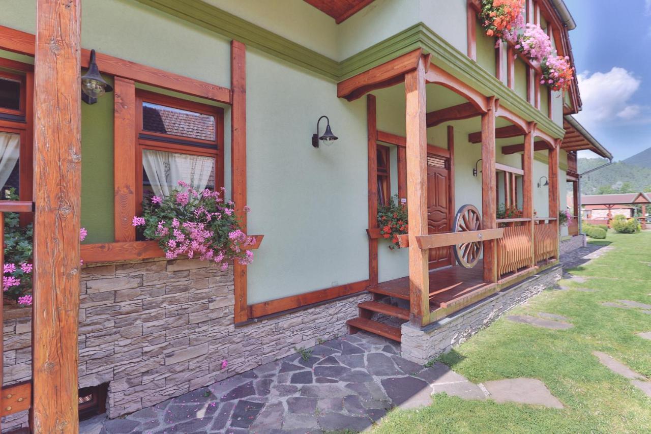 Holiday Resort Svarny روجومبيروك المظهر الخارجي الصورة